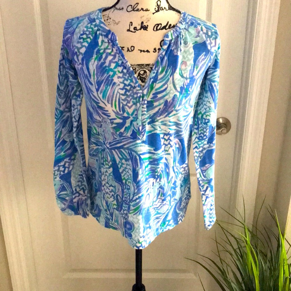 Lilly Pulitzer top. NWOT